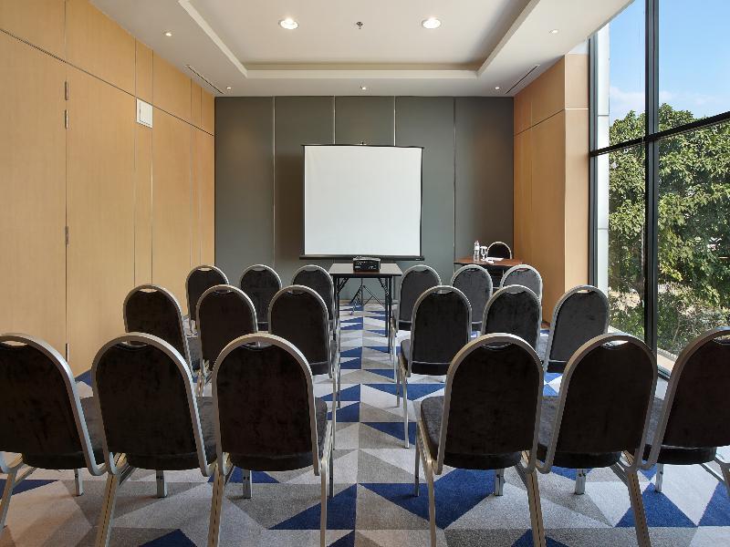 Zest Airport Jakarta By Swiss-Belhotel International Τάνγκερανγκ Εξωτερικό φωτογραφία