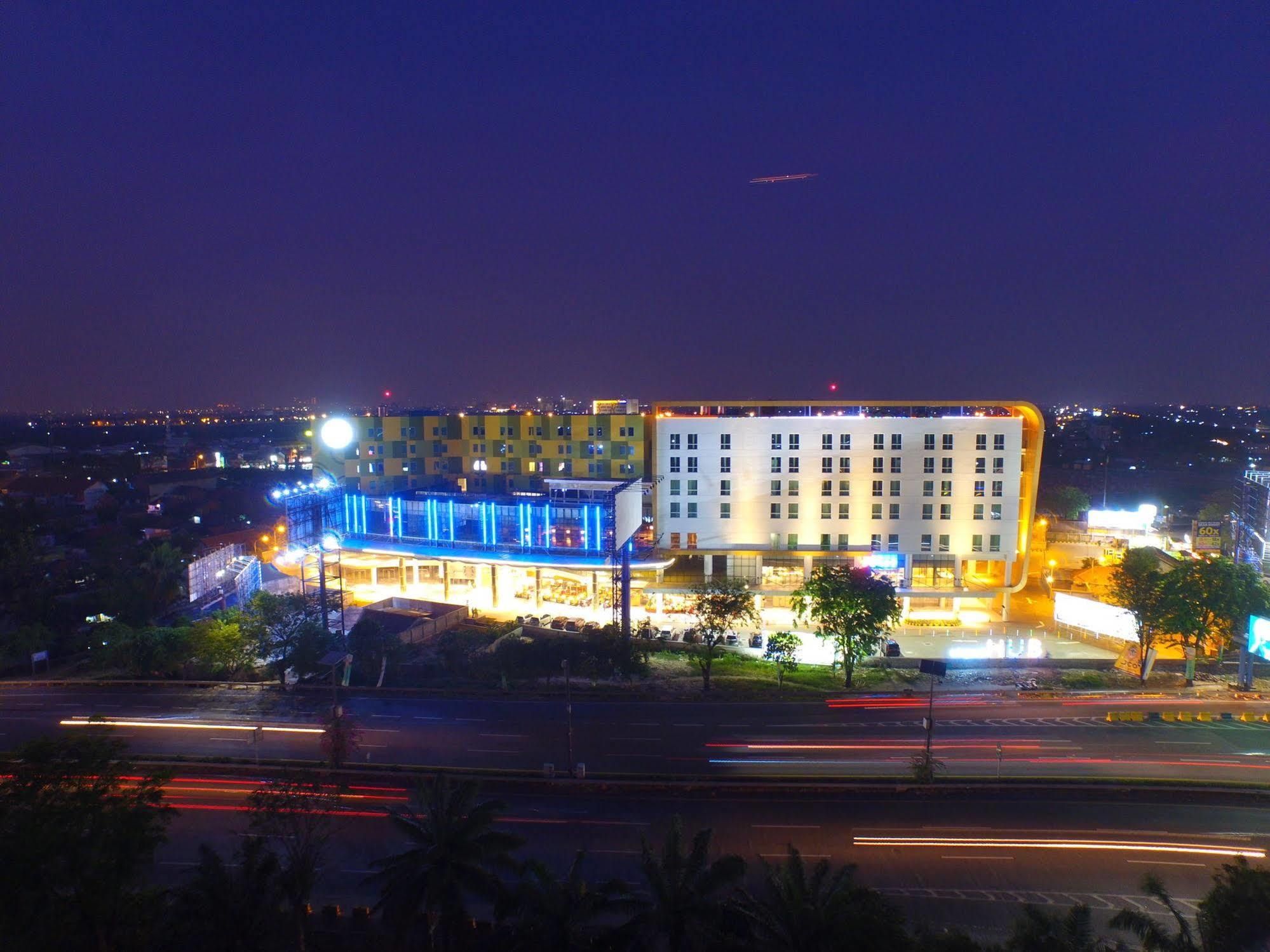 Zest Airport Jakarta By Swiss-Belhotel International Τάνγκερανγκ Εξωτερικό φωτογραφία