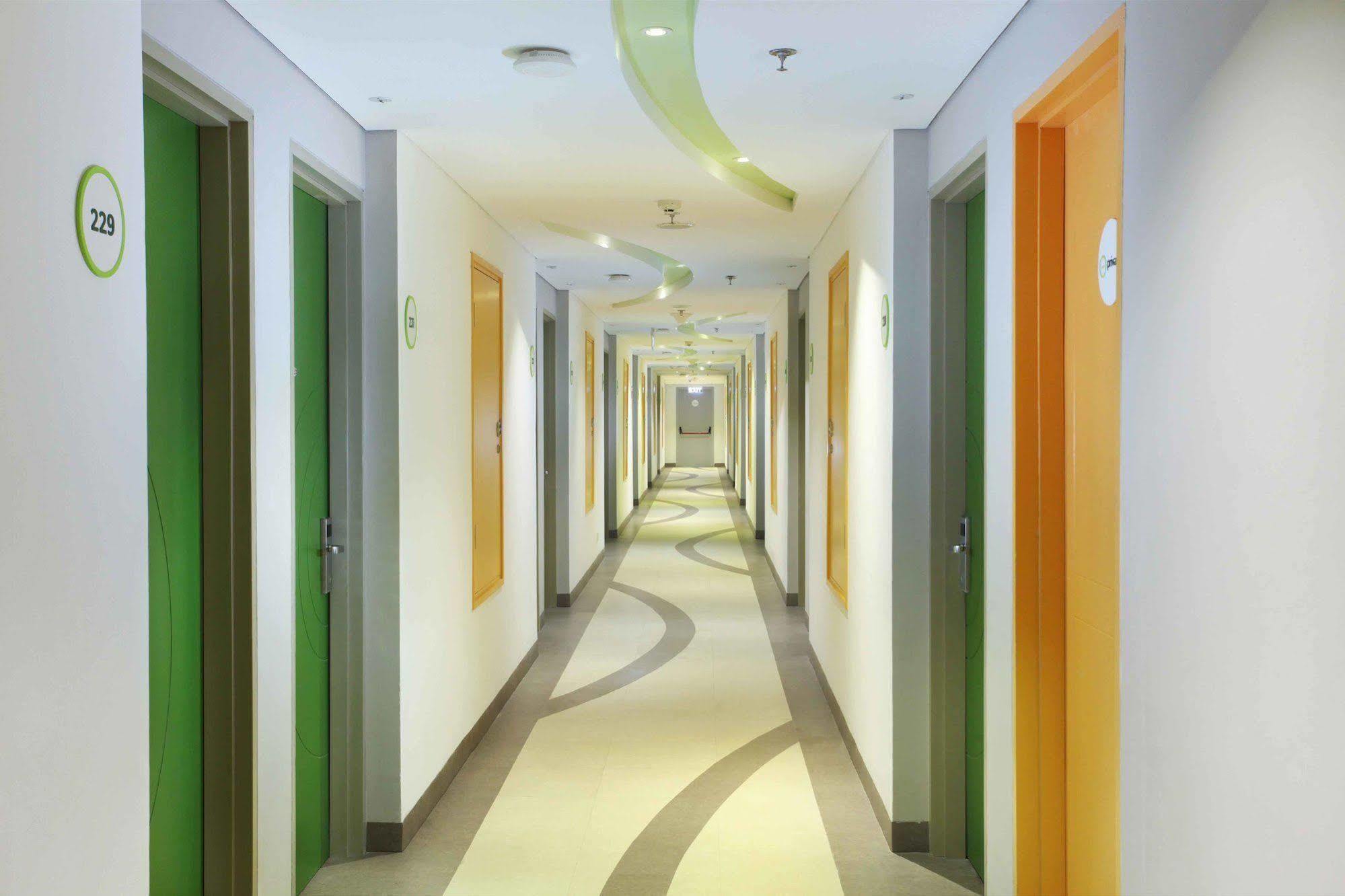 Zest Airport Jakarta By Swiss-Belhotel International Τάνγκερανγκ Εξωτερικό φωτογραφία